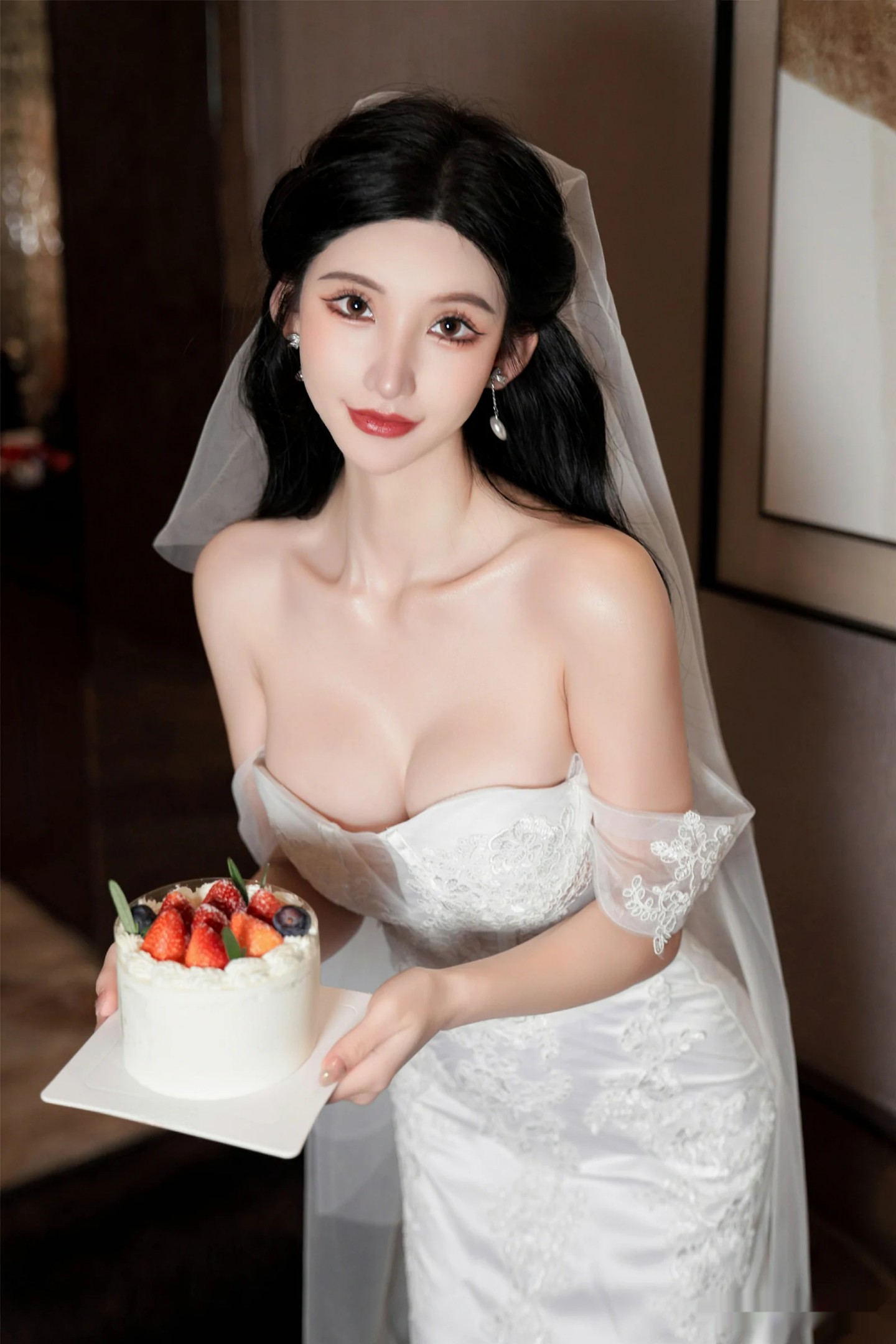 内购无水印 [XIUREN秀人网] NO.7463 周于希生日特定婚纱写真 [130P-539MB]