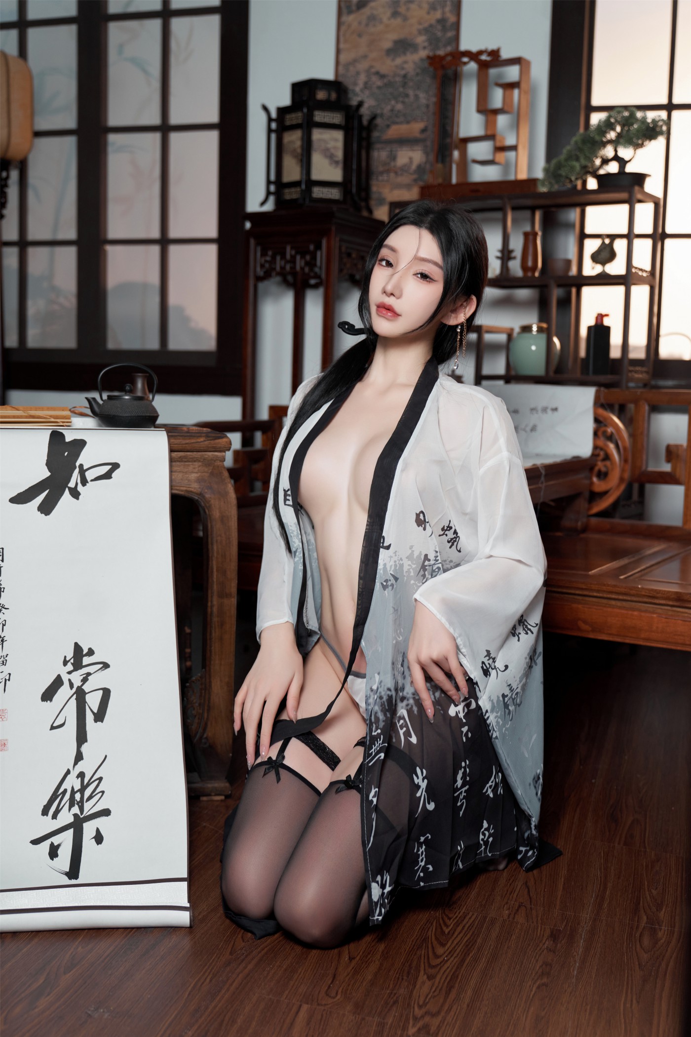 内购无水印 [XIUREN秀人网] NO.7891 周于希古风黑丝+花絮视频 [90P+1V-2042MB]
